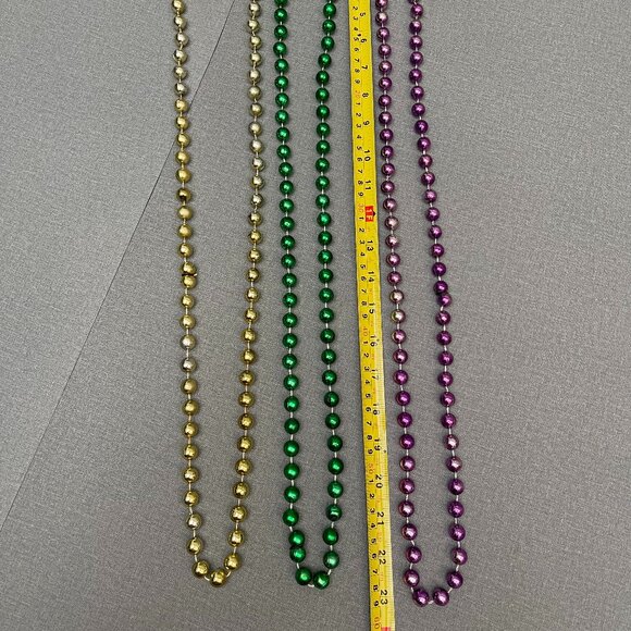 3 pack large and long beaded decorative necklace and sweater necklace bundle - Picture 2 of 4
